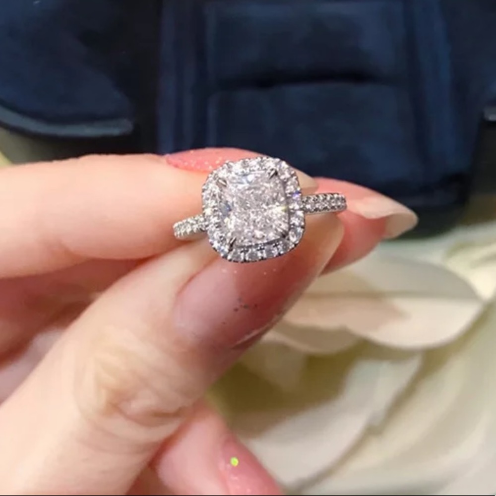 Silver Eternity Engagement Ring - Picture 4 of 4